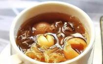 有车族容易失眠 吃什么最保健