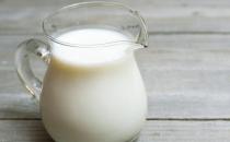 老人易骨质疏松 健骨食物吃起来