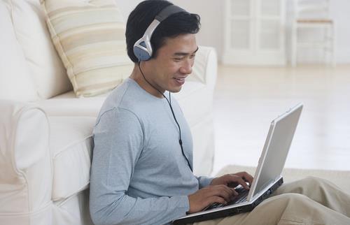 轻松五步 电脑一族远离颈椎病