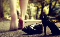 办公室秘书人未老腿先衰