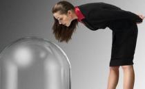 白领休息时的“全身运动”