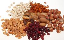 孕妇吃坚果好处多 如何选择