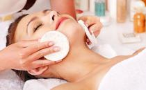 睡前5大错误护肤方式让你加速衰老