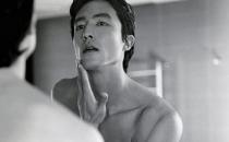 男士清晨十分钟护肤方法