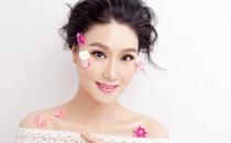 金秋打造清新新娘妆面