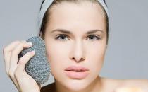 油性肌肤怎么控油 5技巧远离油光满面