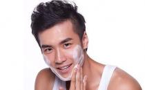 男性解决面部干燥有五招