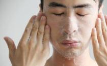 男人油性皮肤护肤有要诀