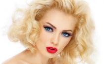 妆容好不好 底妆是关键