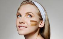 选择粉底的注意事项 如何选择合适粉底