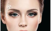 内双怎么画眼线 6步放大双眼