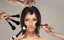 化妆师私藏的化妆技巧秘籍