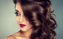 浪漫唯美卷发怎么打理