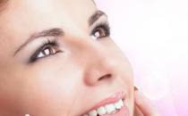 8个化妆小技巧点亮你的妆容