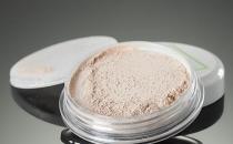 挑选好用散粉里的学问多多