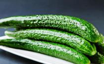 黄瓜美容能吃也能敷 合理搭配最见效