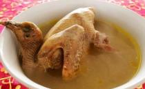 5款美容汤喝出瓷娃娃肌肤