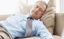老人失眠必吃安眠药？医教5招对抗