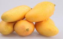 想要肌肤水嫩弹滑？4类食物别放过