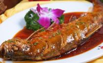 狂抹化妆品 不如吃出好脸色