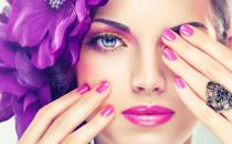 在车上也能完成的快速妆容