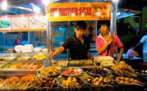 路边摊健康隐患大 怎么吃更健康