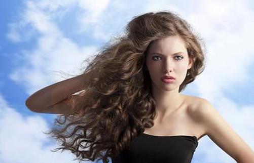 6个方法教会你头发干枯怎么保养