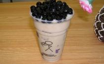 深受消费者喜爱的珍珠奶茶和印度奶茶