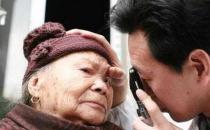 药物对老年性白内障的影响