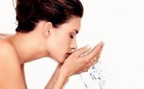 用醋洗脸，祛斑养颜