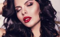 去屑偏方：让你告别头屑烦恼