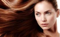 巧用吸油纸缓解头皮出油 5步变清爽