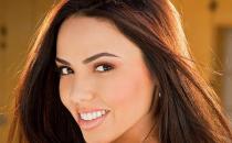 鸡皮肤应注意保湿滋润 尽量不要用手抓