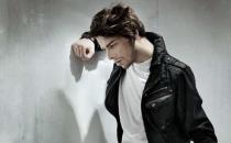 教男人如何选择男士唇膏