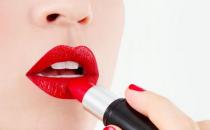 口红涂抹小技巧 双唇闪耀动人