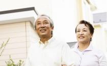 老人饭后半小时才能百步走