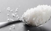 老人吃盐过多易长皱纹