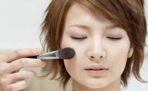 化妆技巧 无暇裸透美肌手到擒来