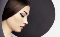 化妆疑难解答手册 BB霜涂抹方法