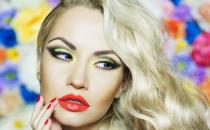 T台偷来的彩妆技巧 让你充满活力 