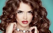 新手化妆8大招 大拇指是最佳工具