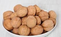 核桃补脑 吃多也有危害