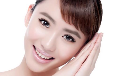 化妆新手第一次须购买的化妆品