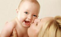 母亲亲吻宝宝的6大不宜