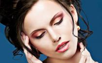 脸上有痘印的MM如何化底妆