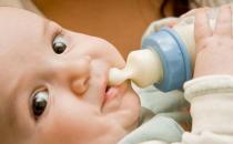 宝宝奶瓶 这样来选