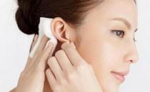 产后妈妈宝宝注意耳朵健康