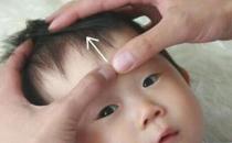 帮婴儿做头部按摩的好处