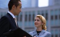 教你如何调教办公室的臭美女人