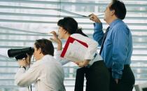 七成职场人表示遭受过职场冷暴力